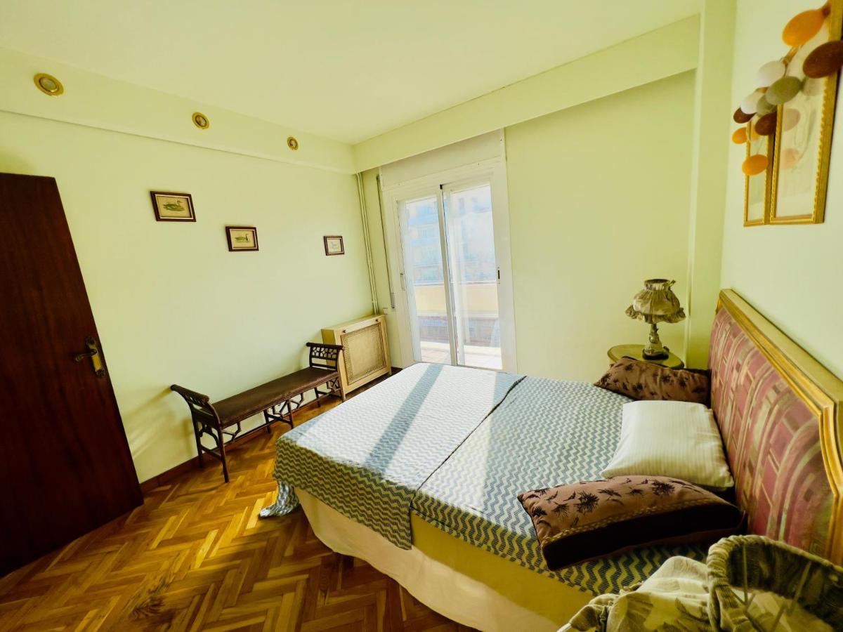 Your Second Home In Barcelona With Private Room And Private Bathroom Close To Montjuic, Pl Espana, La Rambla, Ferry Port Luaran gambar